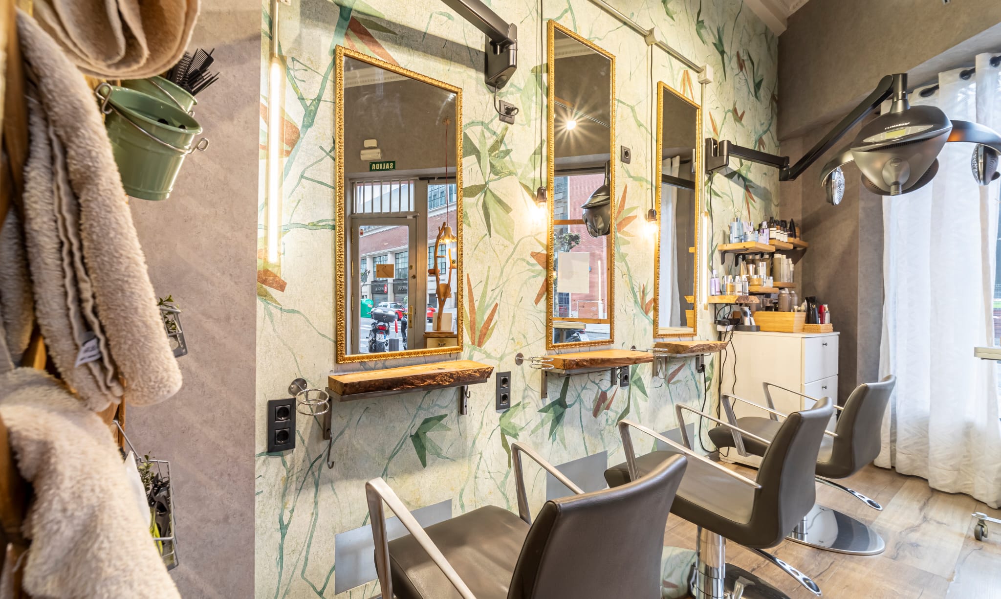 PELUQUERIA ALAINE BERMEJO