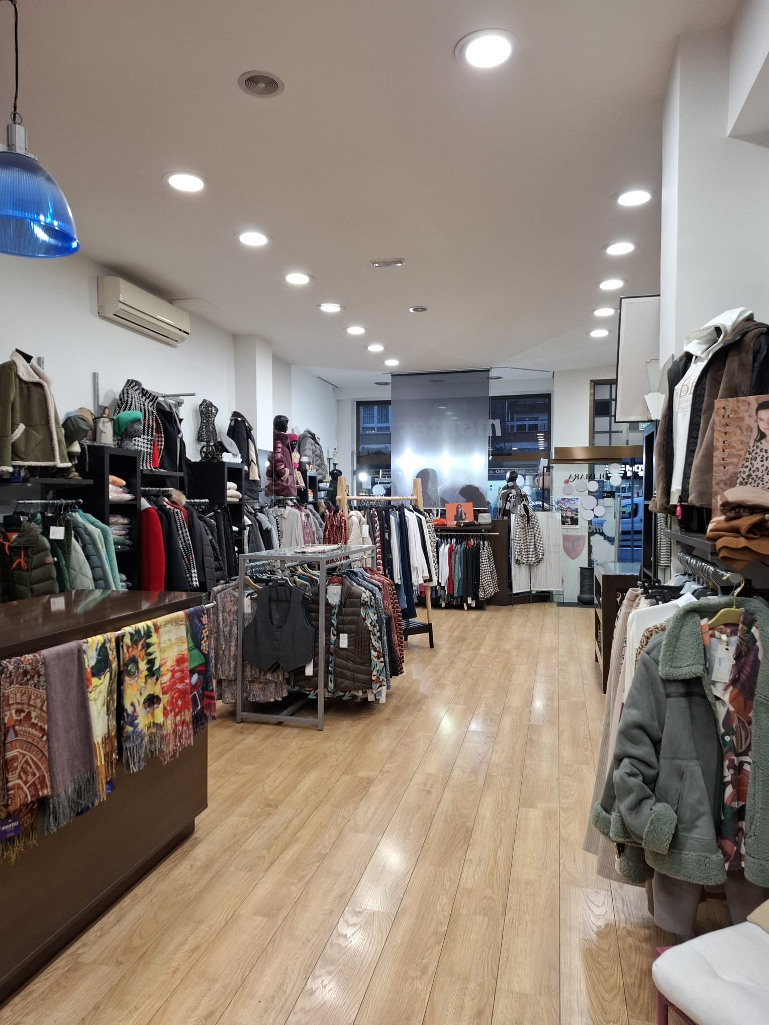 ANNA MONTES - MODA MUJER